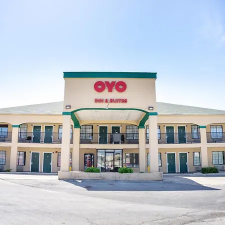 Oyo Inn & Suites Medical Center San Antonio